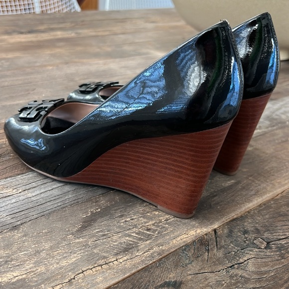 Tory Burch wedges - Picture 5 of 7